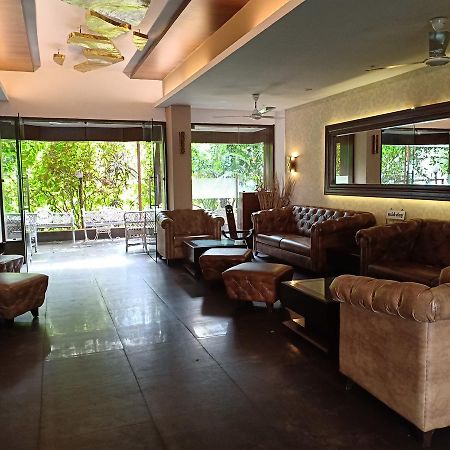 Hotel Chandralok Lonavala Luaran gambar