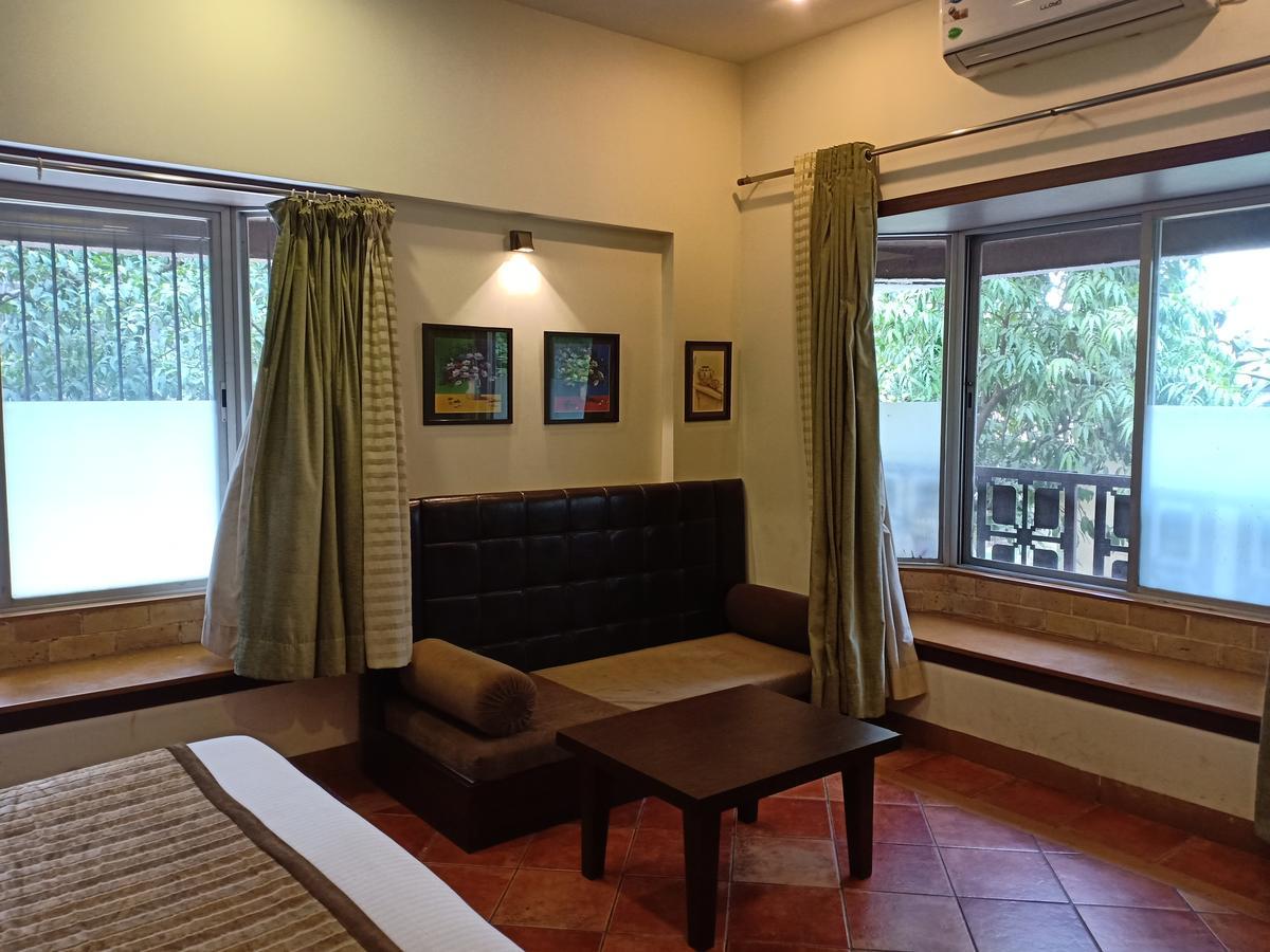 Hotel Chandralok Lonavala Luaran gambar
