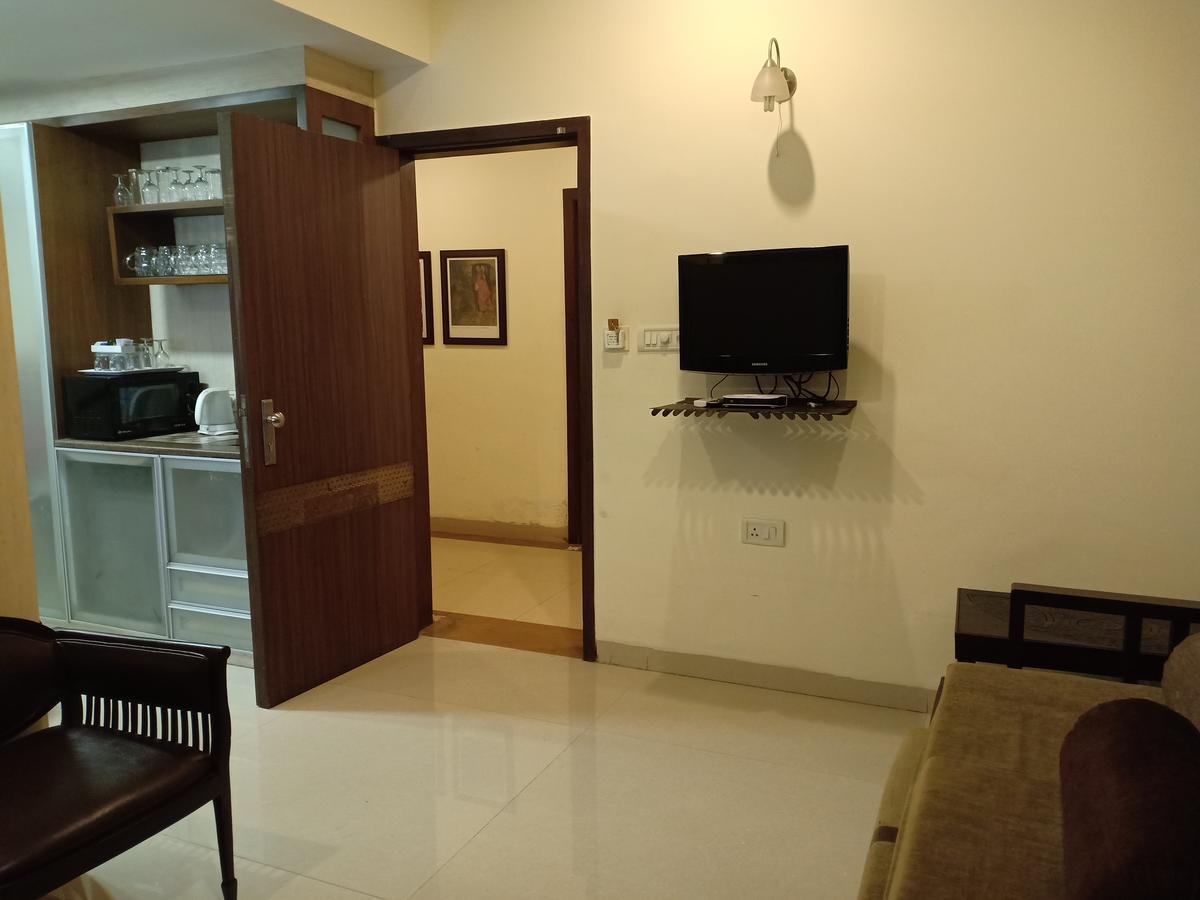 Hotel Chandralok Lonavala Luaran gambar