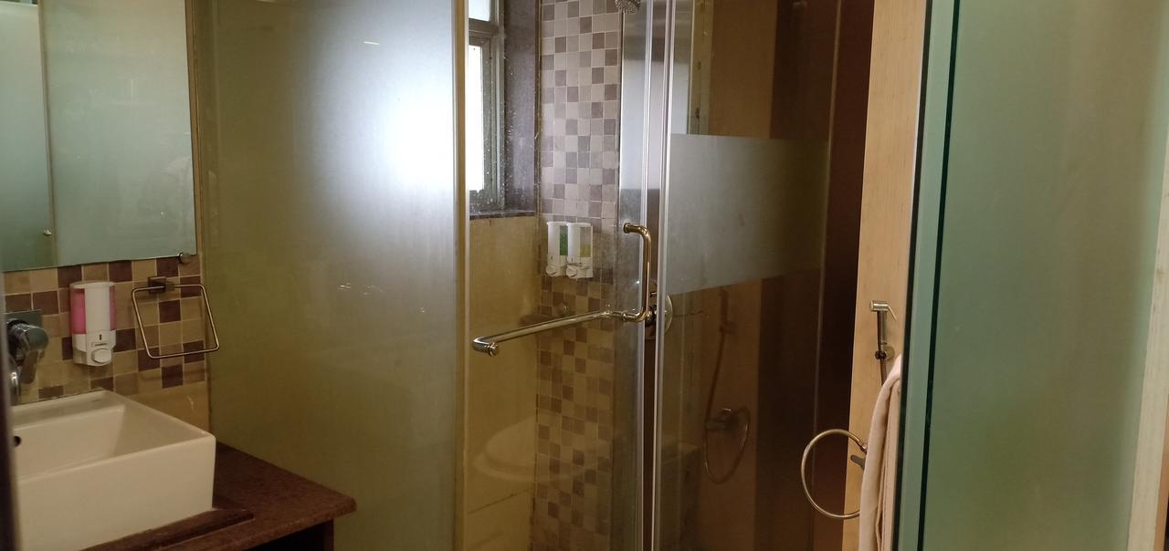 Hotel Chandralok Lonavala Luaran gambar