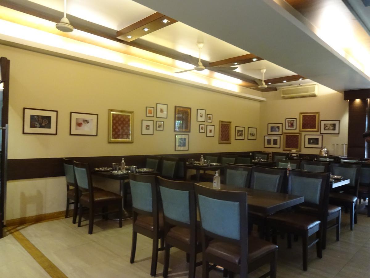 Hotel Chandralok Lonavala Luaran gambar