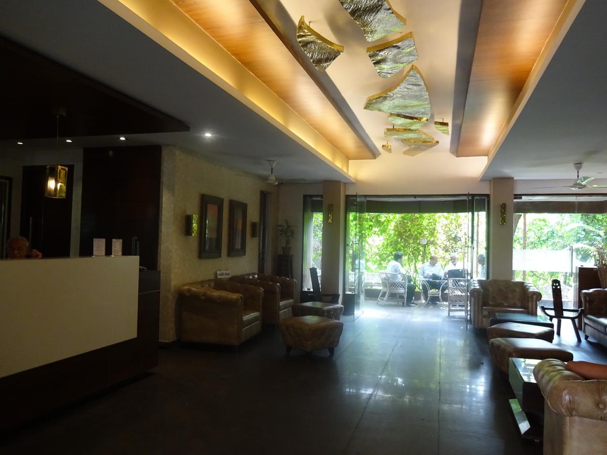 Hotel Chandralok Lonavala Luaran gambar